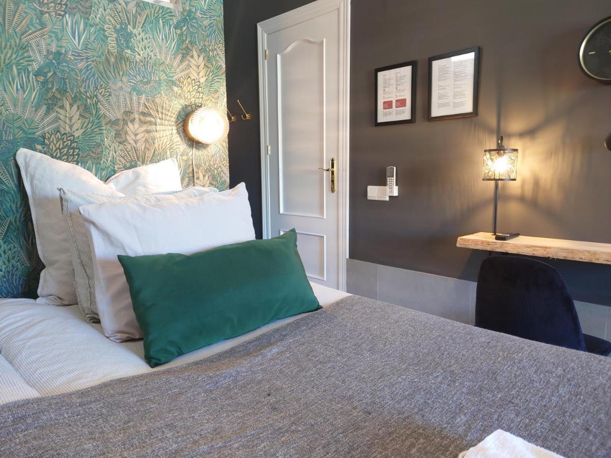 Carmen Rooms -- Boutique B&B By The Sea نيرخا المظهر الخارجي الصورة