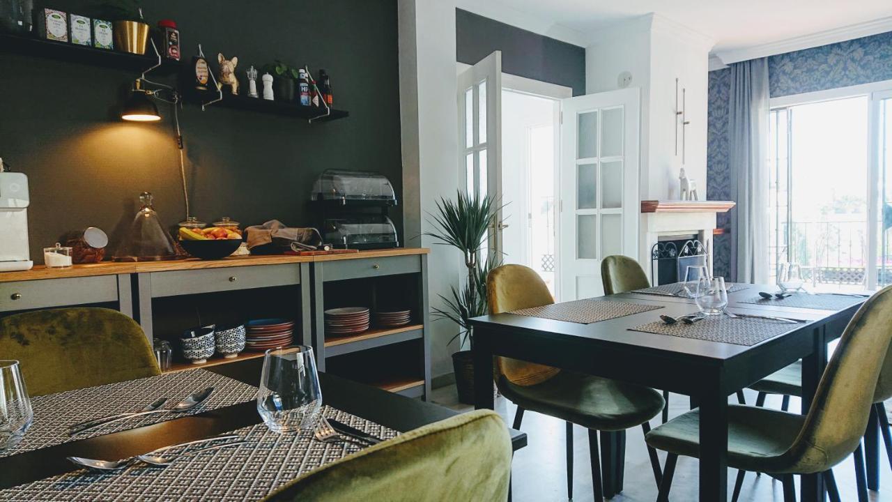 Carmen Rooms -- Boutique B&B By The Sea نيرخا المظهر الخارجي الصورة